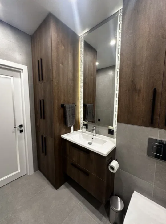 Продажа 1-комнатной квартиры 43 м², Краснова ул.