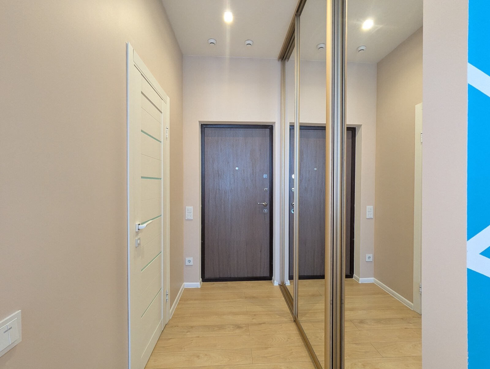 Продажа 1-комнатной квартиры 45 м², Курортный пер.