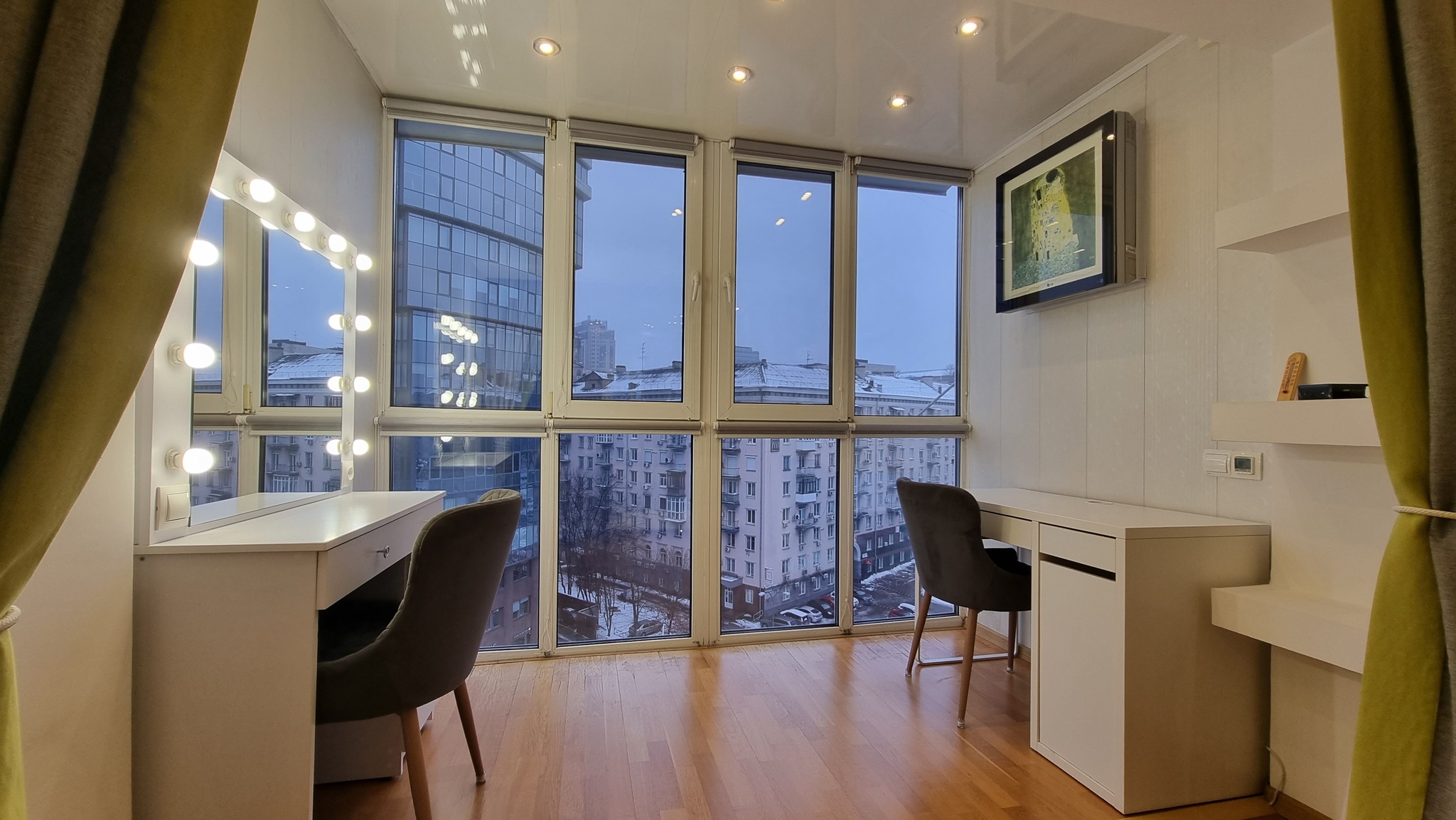 Продажа 3-комнатной квартиры 65 м², Кловский спуск, 12А