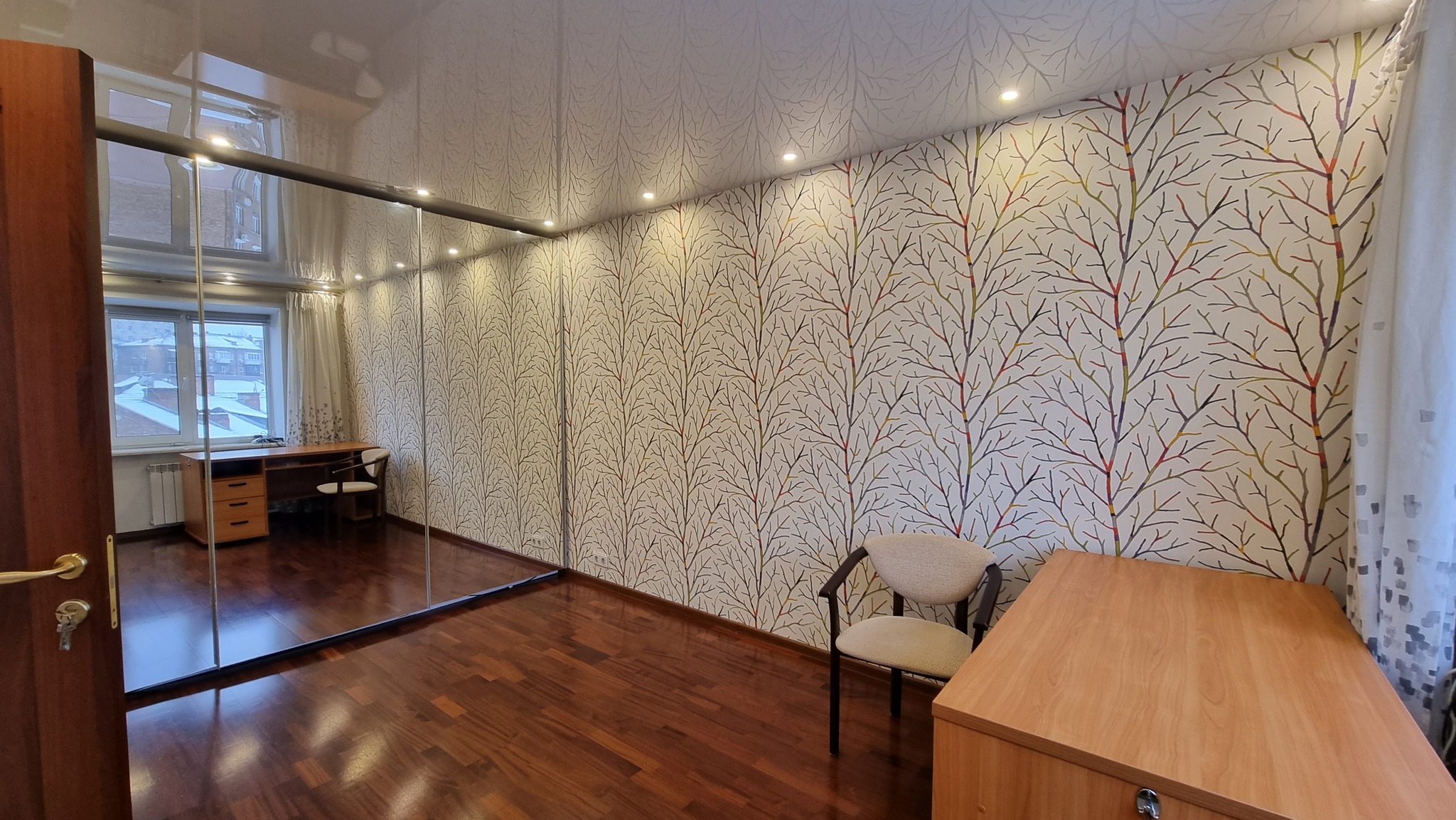 Продажа 3-комнатной квартиры 65 м², Кловский спуск, 12А