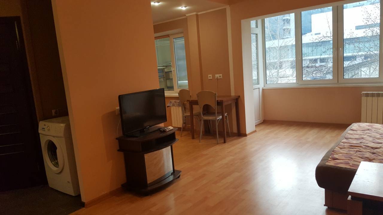 Аренда 1-комнатной квартиры 33 м², Павла Тычины просп., 1