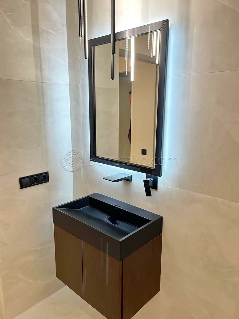 Продажа 4-комнатной квартиры 225 м², Георгия Липского, 34А