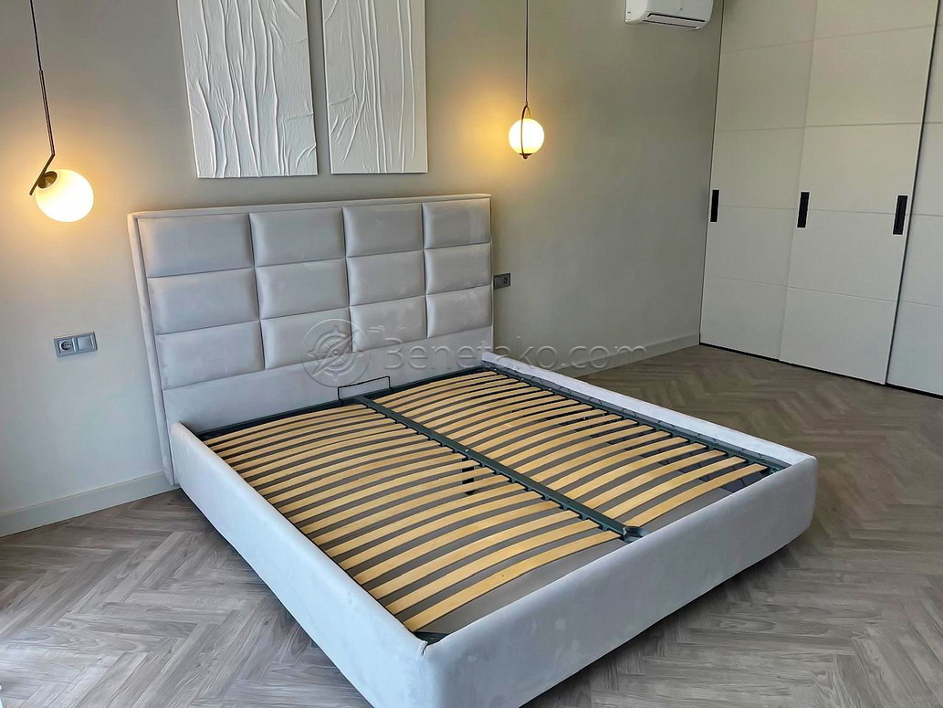 Продажа 4-комнатной квартиры 225 м², Георгия Липского, 34А