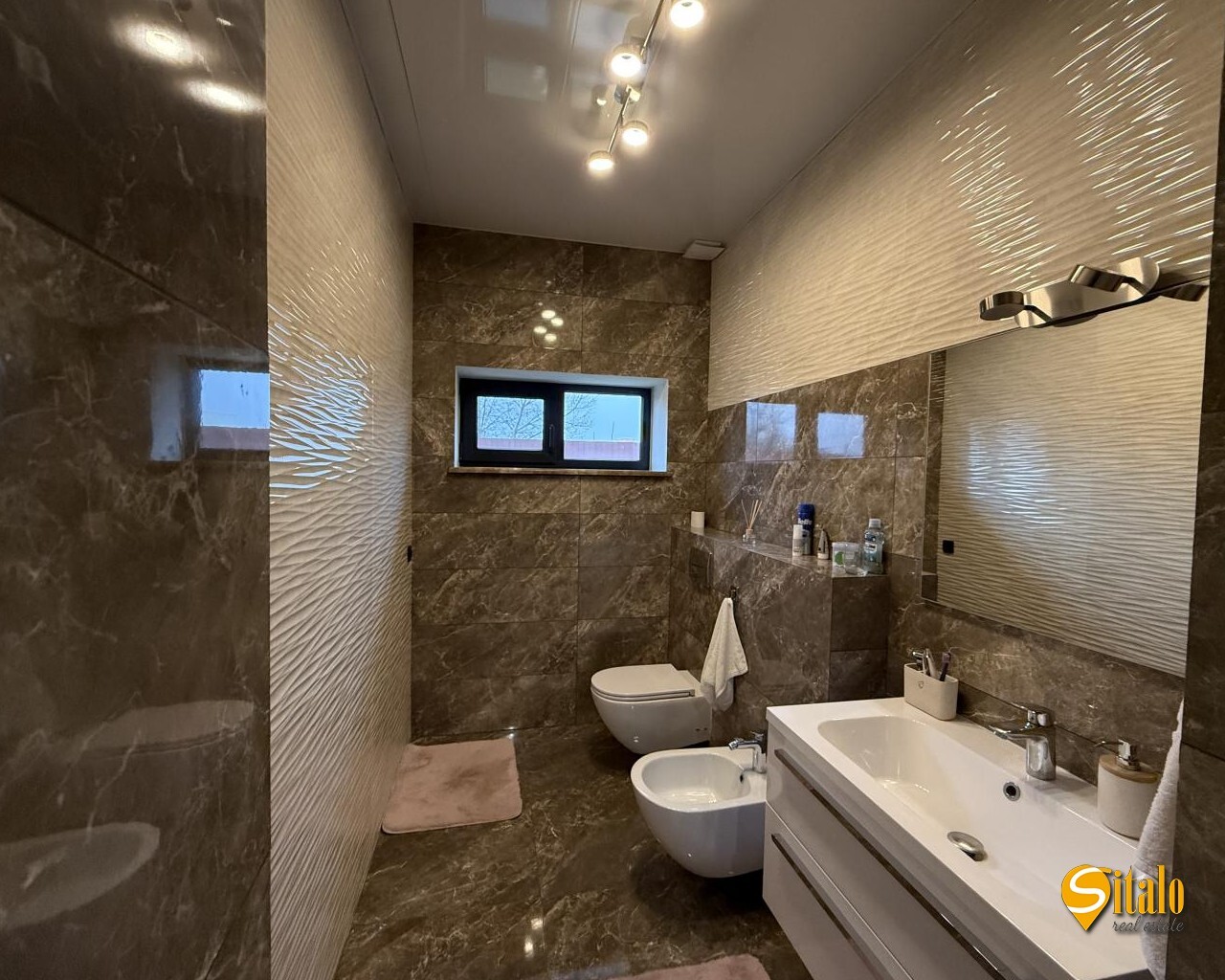 Продаж будинку 150 м², 1-а Озерна вул.