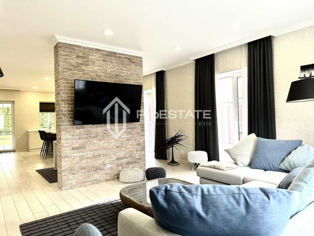 Продаж котеджу 192 м², Миру вул., 5