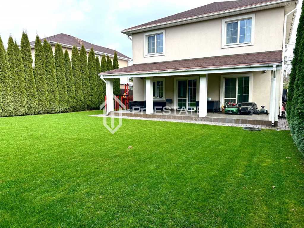 Продаж котеджу 192 м², Миру вул., 5