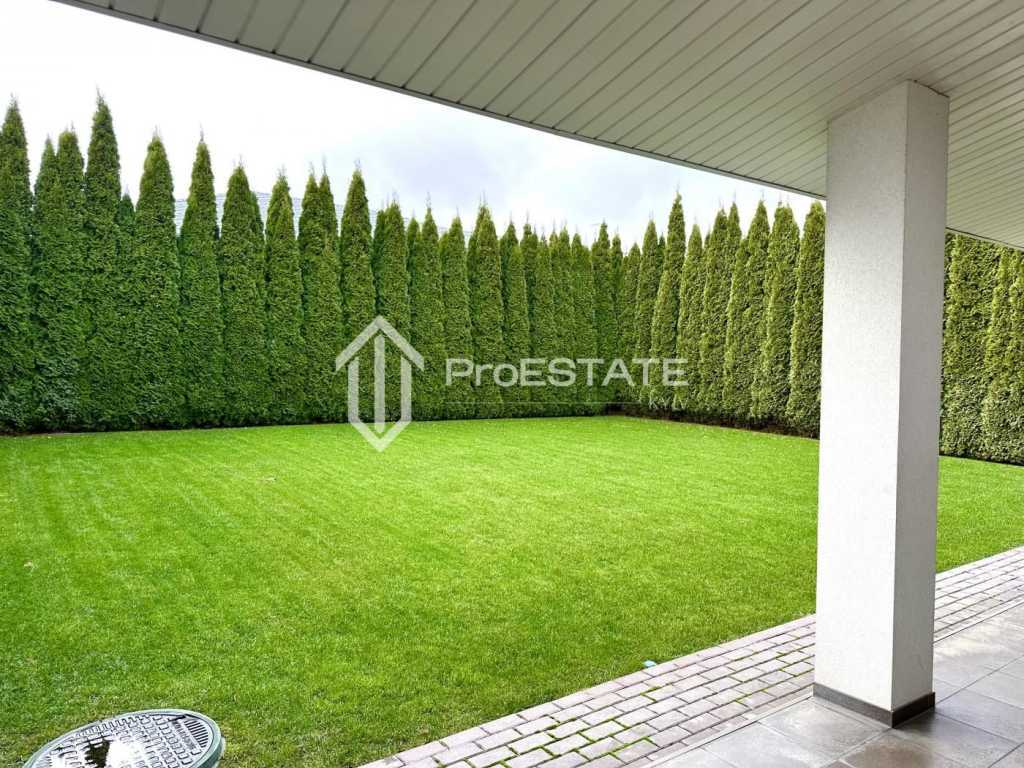 Продаж котеджу 192 м², Миру вул., 5