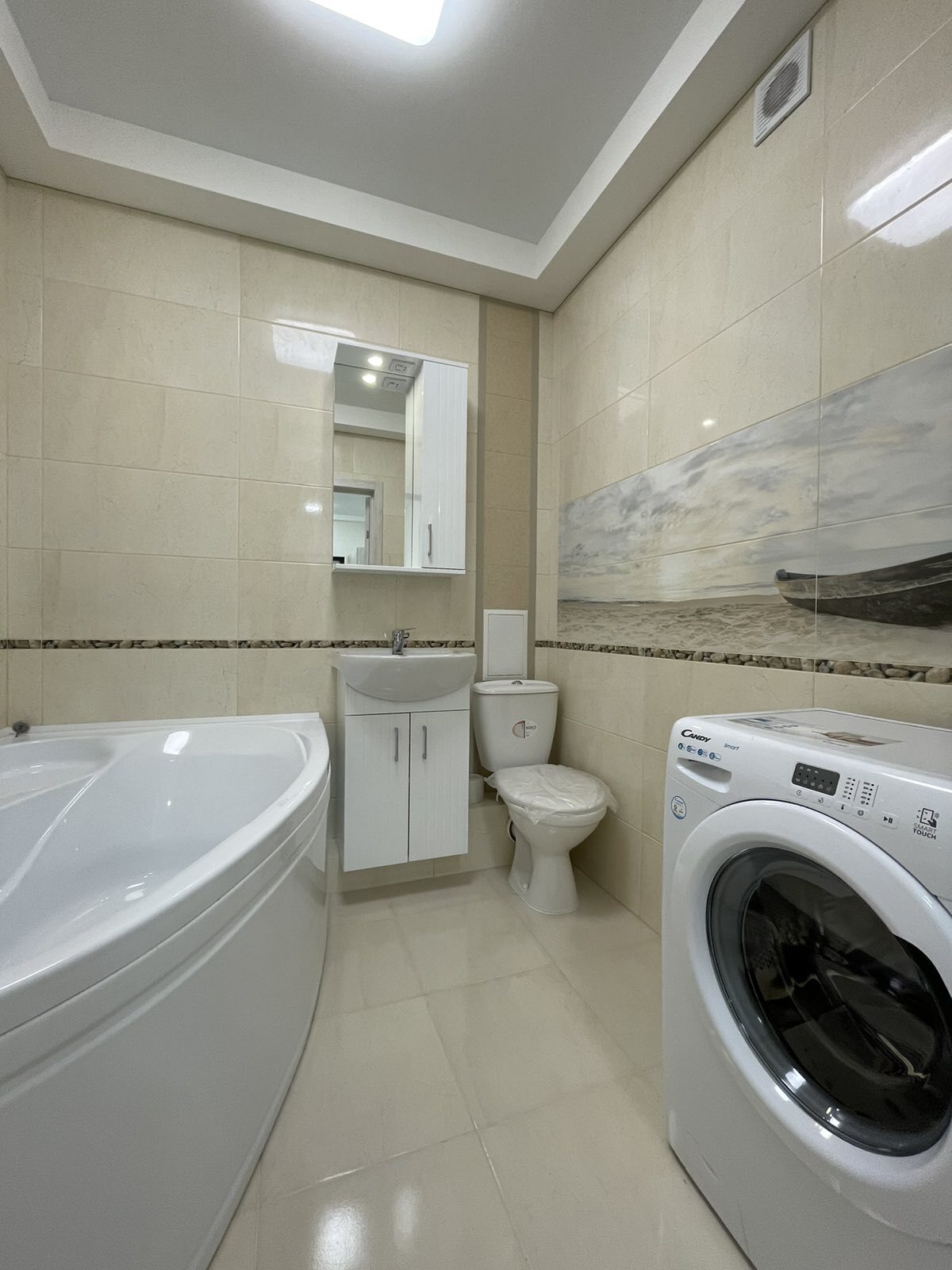 Аренда 2-комнатной квартиры 53 м², Владимира Антоновича ул., 36А