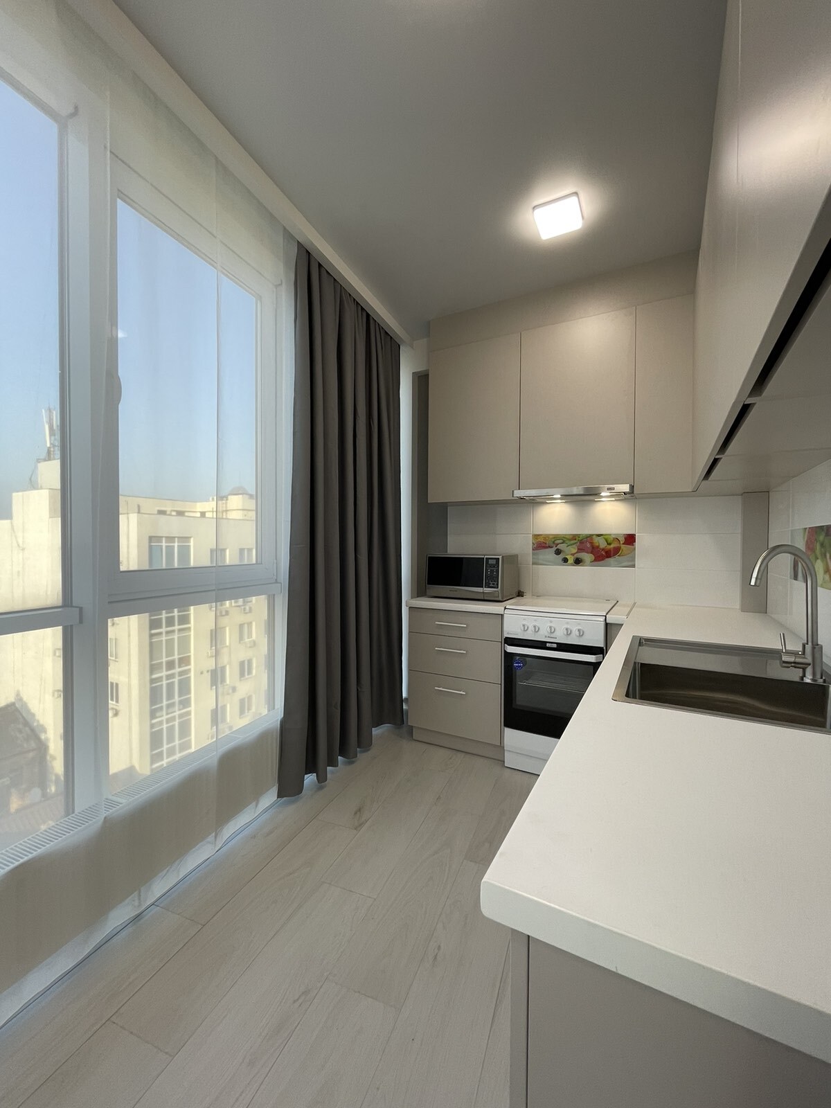 Аренда 2-комнатной квартиры 53 м², Владимира Антоновича ул., 36А