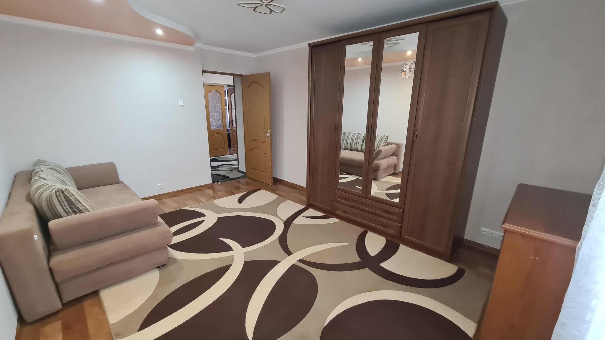 Продажа 2-комнатной квартиры 66.7 м², Ивана Богуна ул.