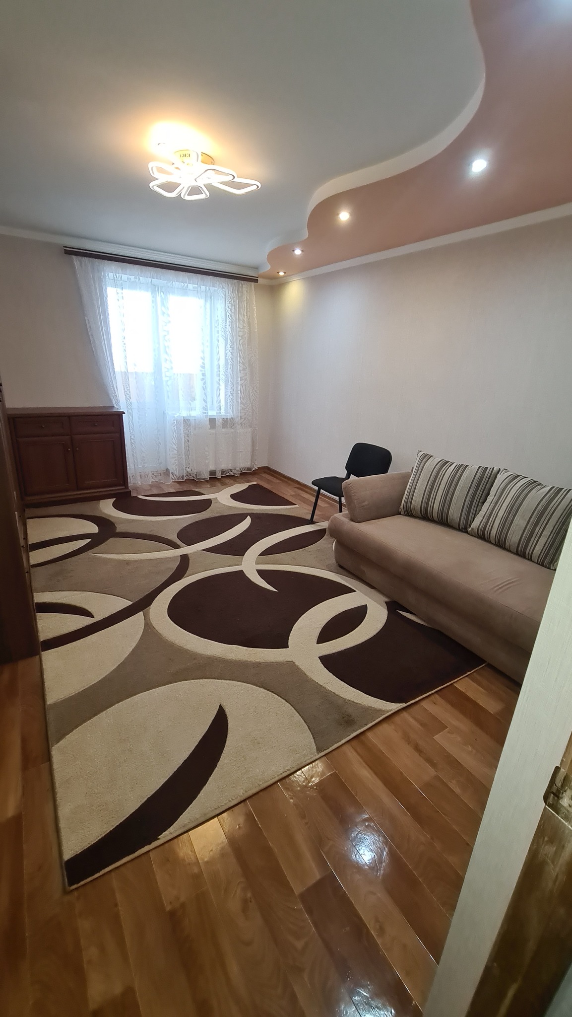 Продажа 2-комнатной квартиры 66.7 м², Ивана Богуна ул.