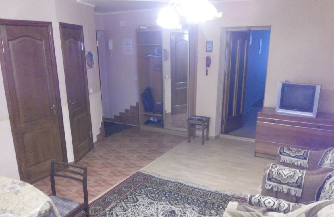 Продаж 2-кімнатної квартири 38 м², Польська вул.