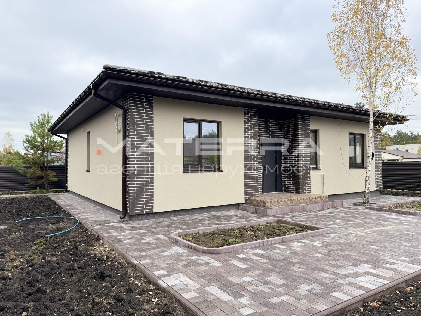 Продаж будинку 100 м²