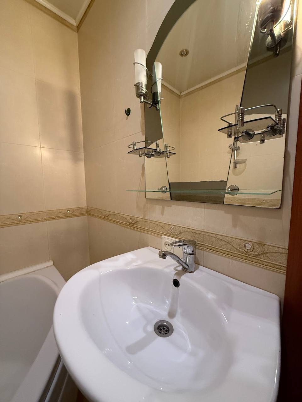 Аренда 1-комнатной квартиры 41 м², Тополь 3 ул., 1