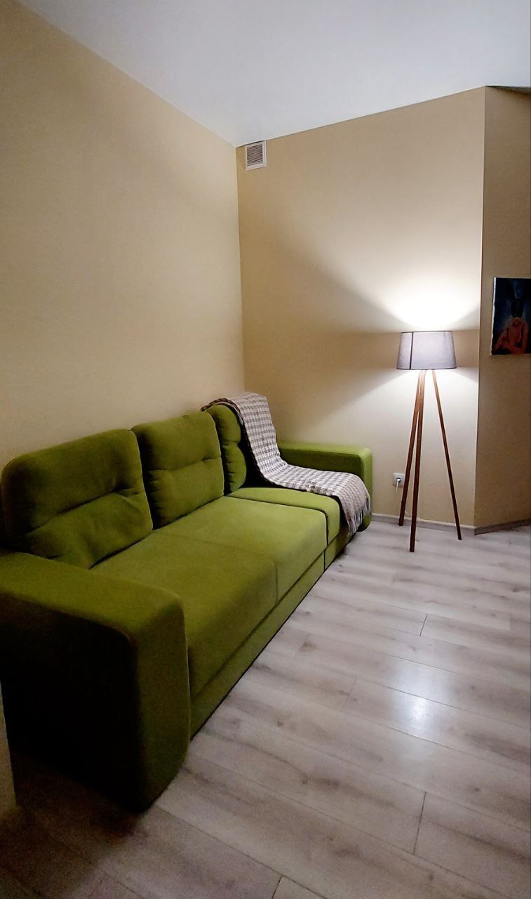 Оренда 2-кімнатної квартири 51 м², Сімферопольська вул.