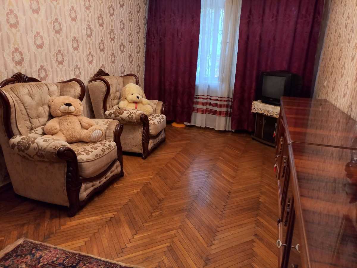 Оренда 2-кімнатної квартири 47 м², Академіка Філатова вул., 43