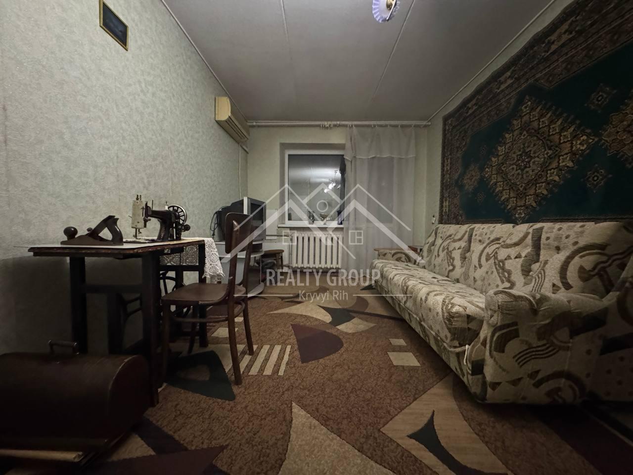 Продажа 2-комнатной квартиры 43.7 м², Украинская ул.