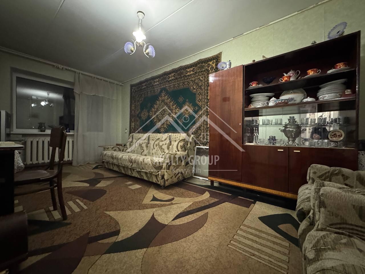 Продажа 2-комнатной квартиры 43.7 м², Украинская ул.