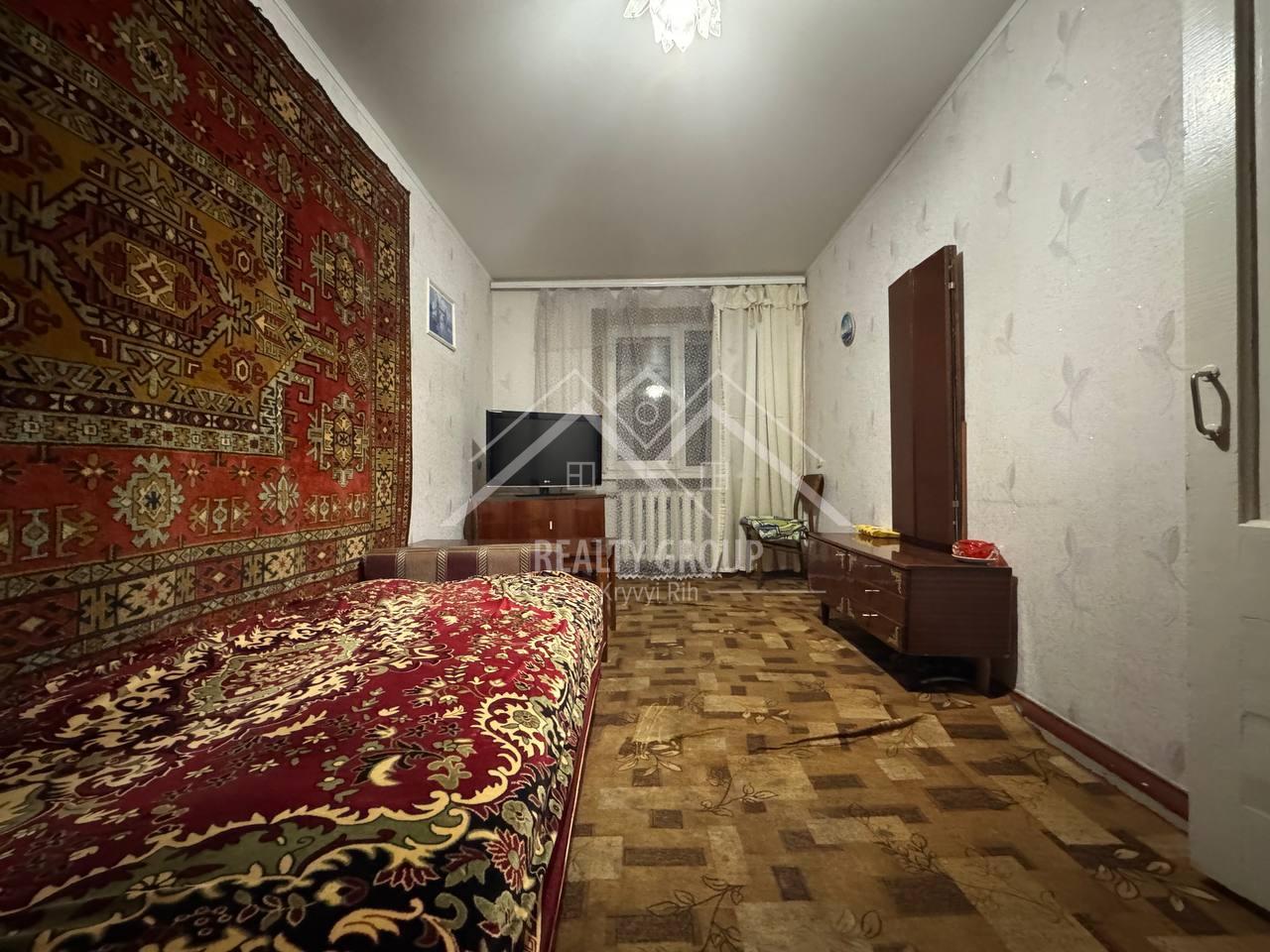 Продажа 2-комнатной квартиры 43.7 м², Украинская ул.