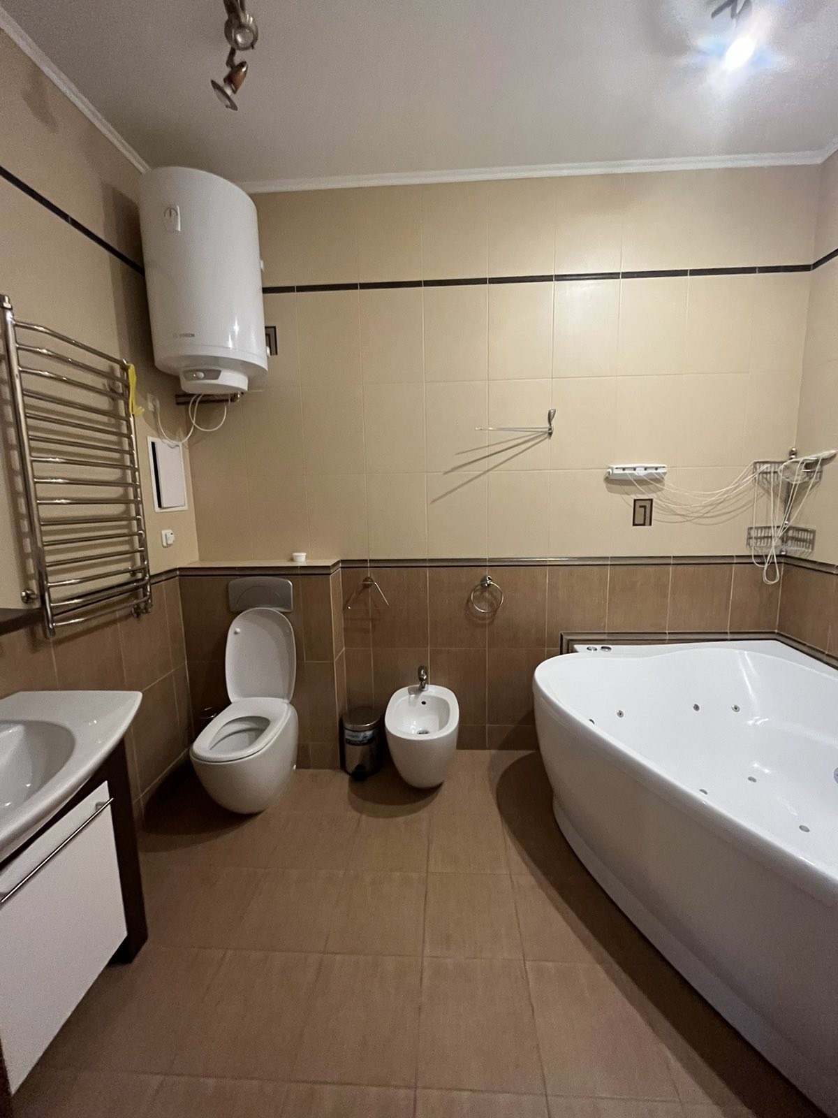 Аренда 3-комнатной квартиры 127 м², Дмитриевская ул., 69