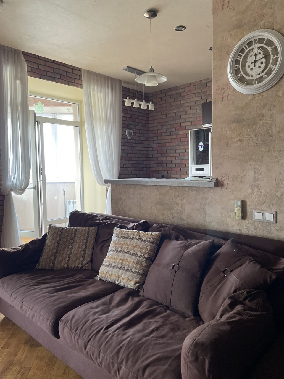 Аренда 2-комнатной квартиры 75 м², Уральская ул., вул.5