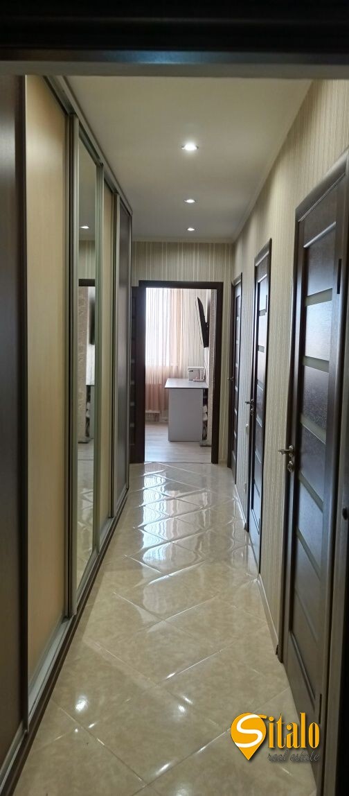 Продажа 2-комнатной квартиры 53.1 м², Лобачевского ул., 7