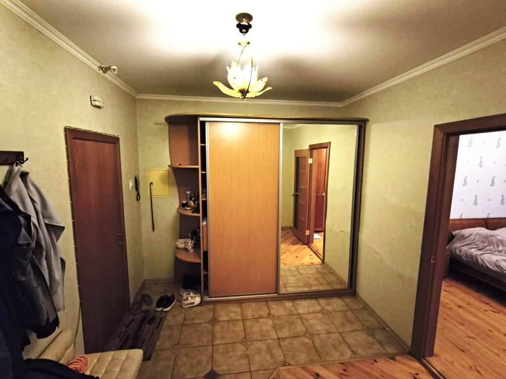 Продажа 2-комнатной квартиры 90 м², Николая Голего ул., 5