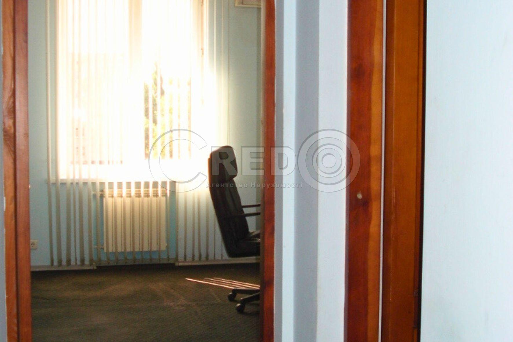 Аренда офиса 82.1 м², Владимира Великого ул.