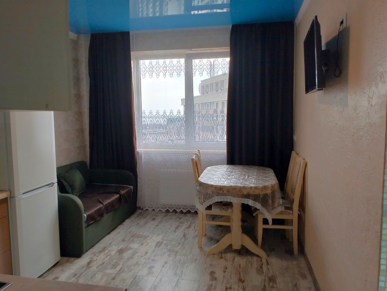 Аренда 2-комнатной квартиры 42 м², Академика Сахарова ул.