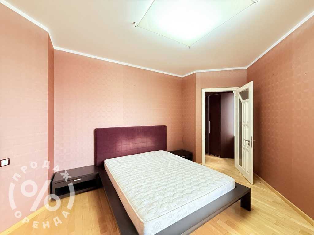 Оренда будинку 478 м², Волзька вул., 24