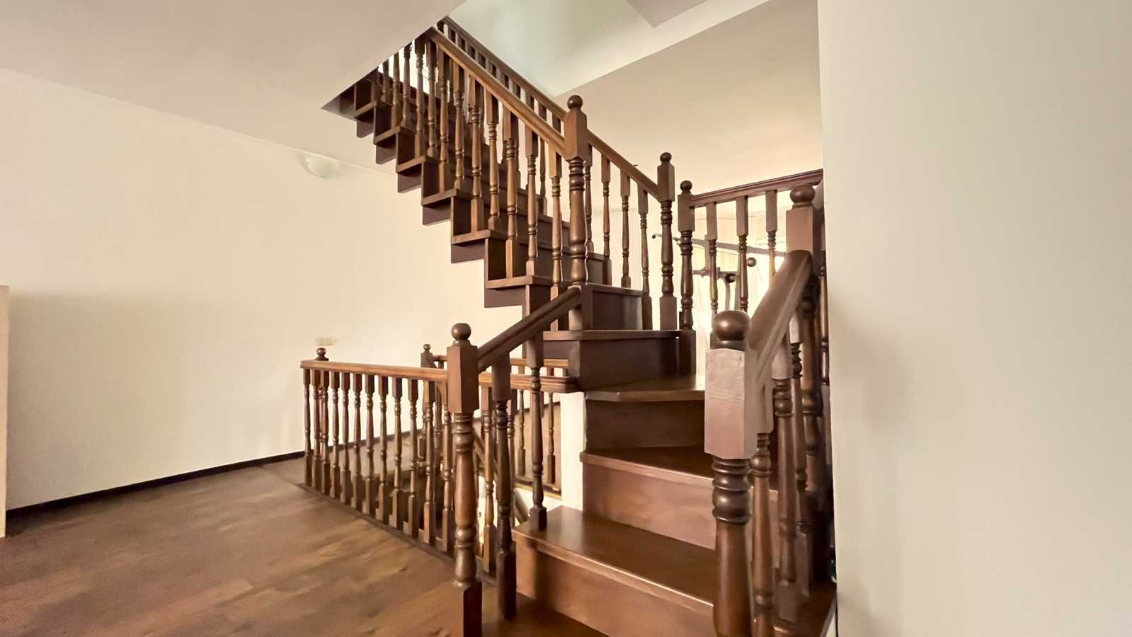 Продаж таунхауса 169.6 м², Яцютівка вул., 22