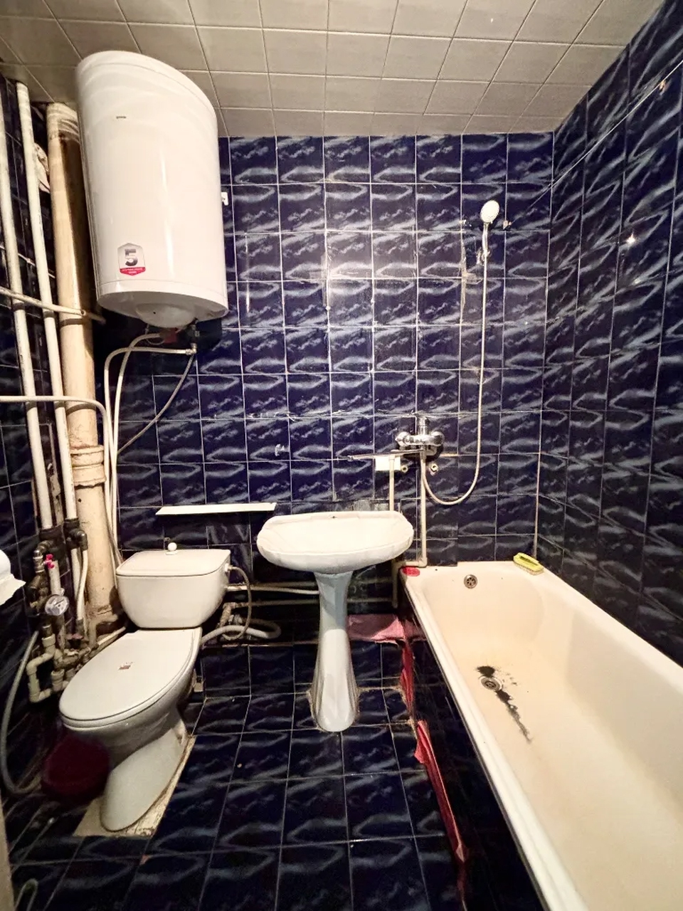 Продажа 2-комнатной квартиры 46 м², Дементьева ул., 12