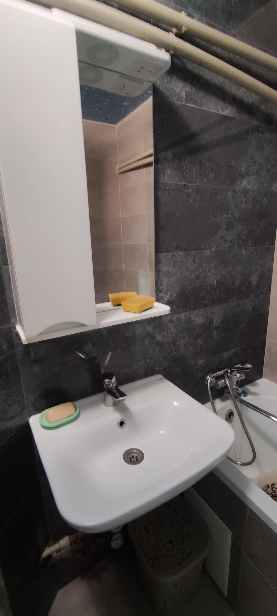 Оренда 2-кімнатної квартири 56 м², Чорнобильська вул., 12