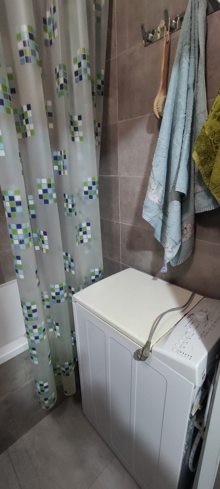 Оренда 2-кімнатної квартири 56 м², Чорнобильська вул., 12