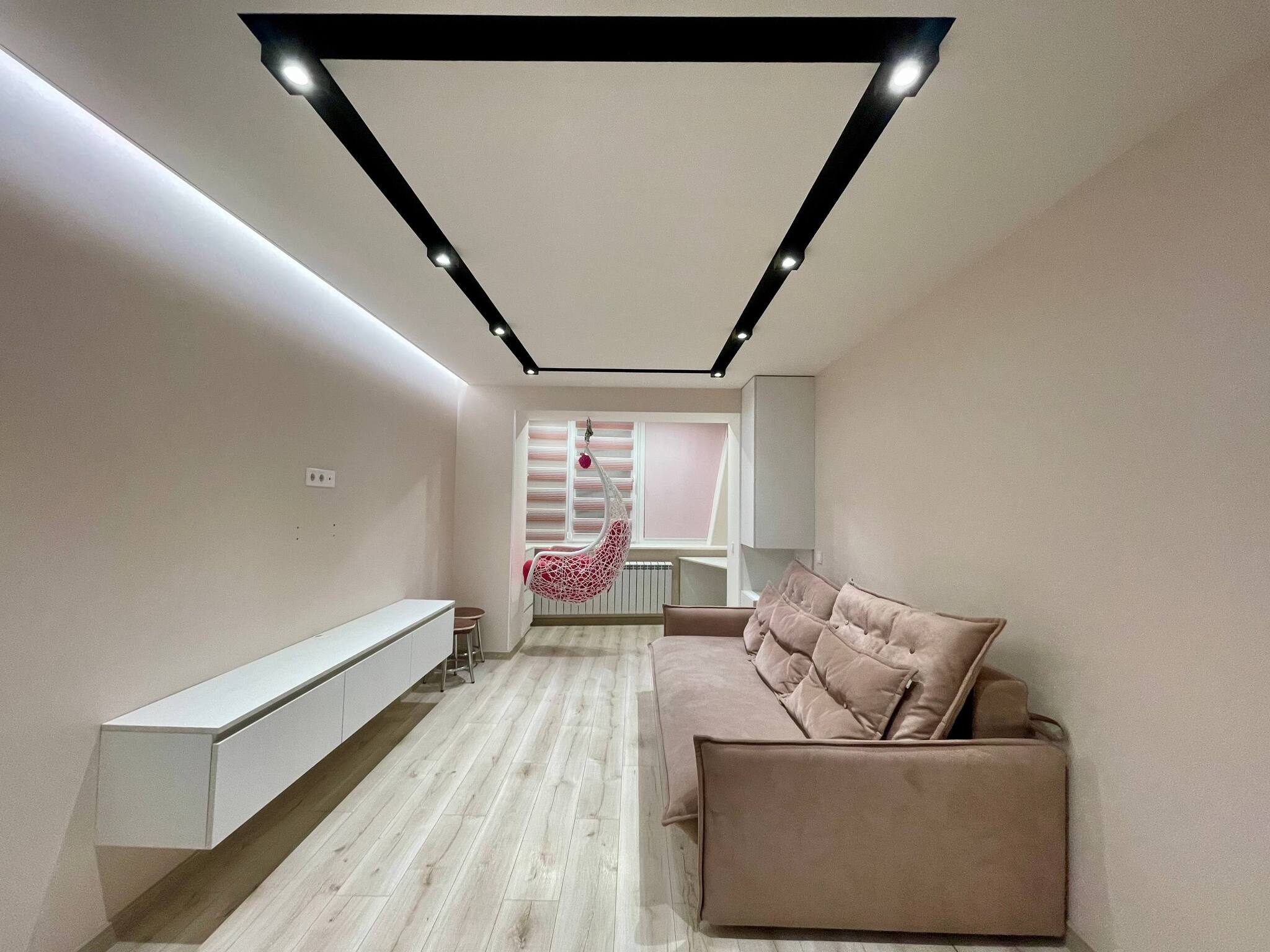 Продаж 2-кімнатної квартири 53 м², Слави бул.