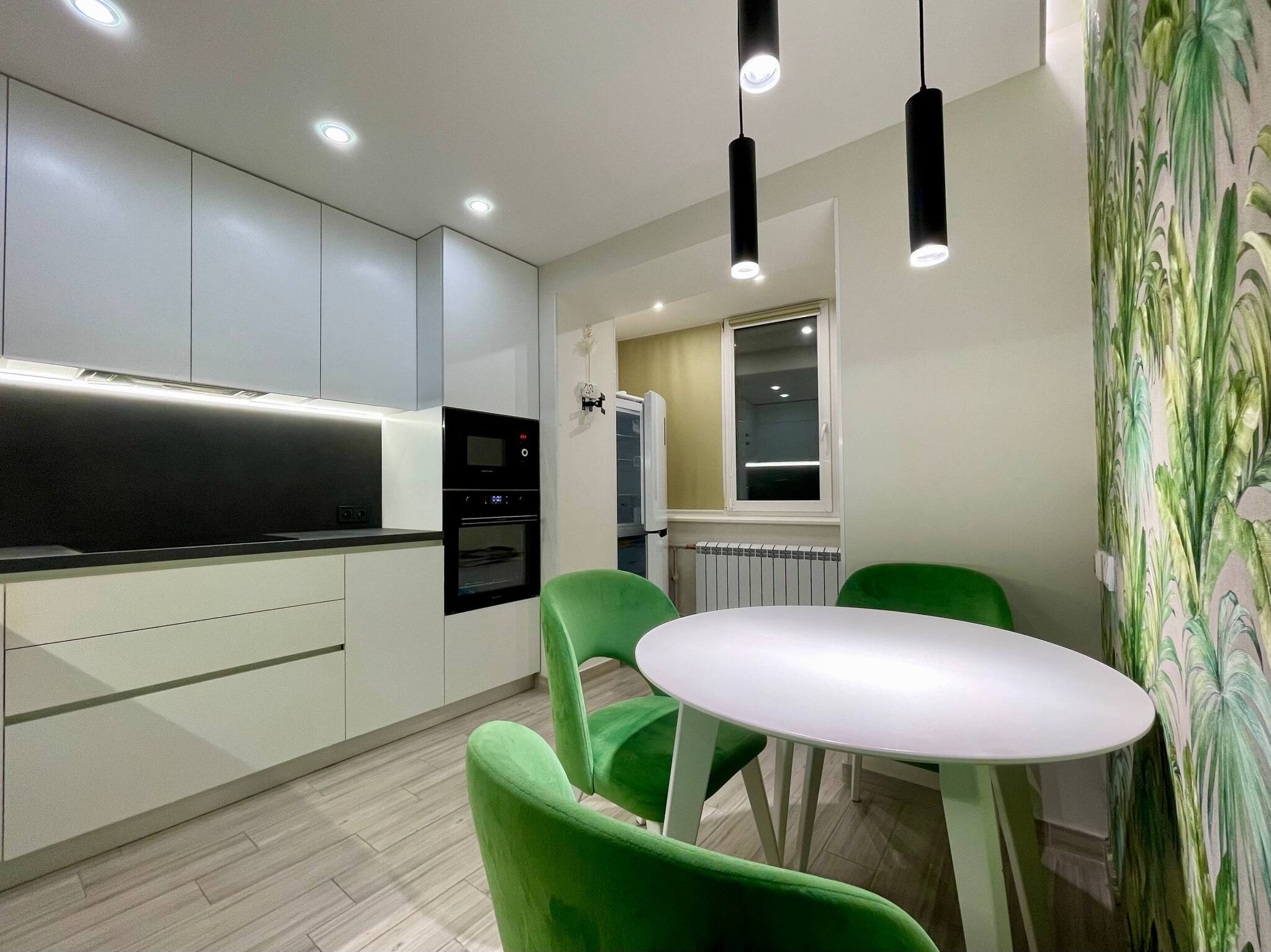 Продаж 2-кімнатної квартири 53 м², Слави бул.