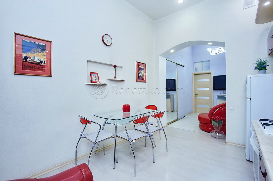 Оренда 2-кімнатної квартири 55 м², Ланжероновская вул., 21