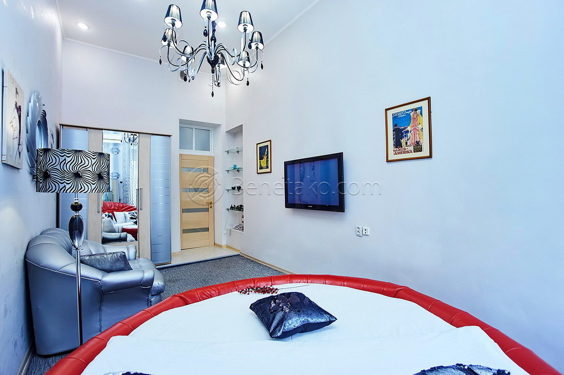 Оренда 2-кімнатної квартири 55 м², Ланжероновская вул., 21