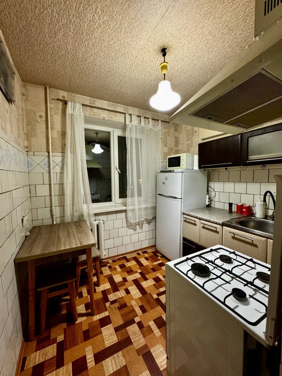 Оренда 2-кімнатної квартири 44 м², Богдана Хмельницького вул.