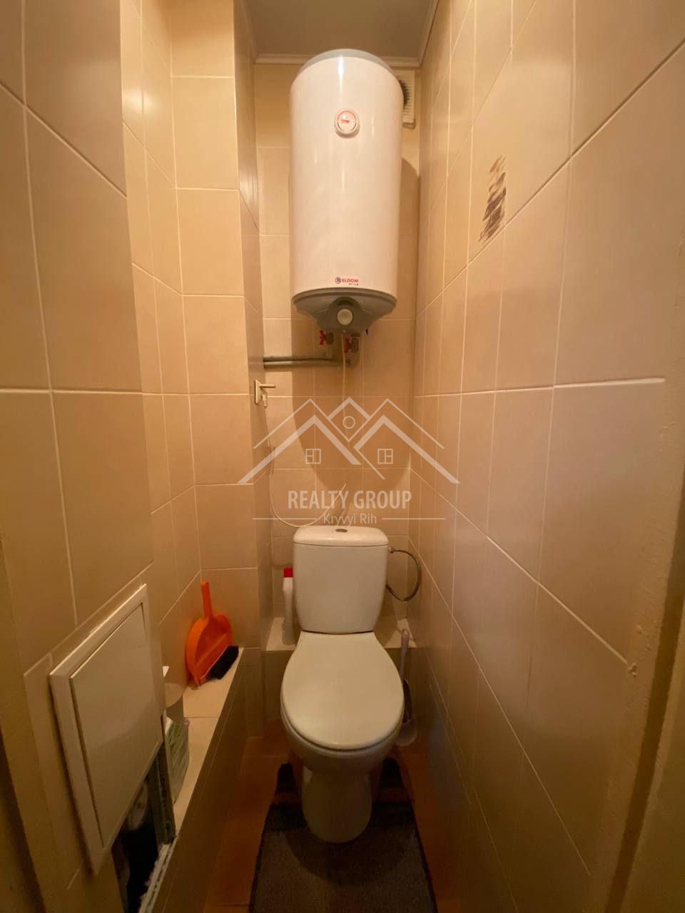 Продаж 2-кімнатної квартири 48 м², Лісового вул.