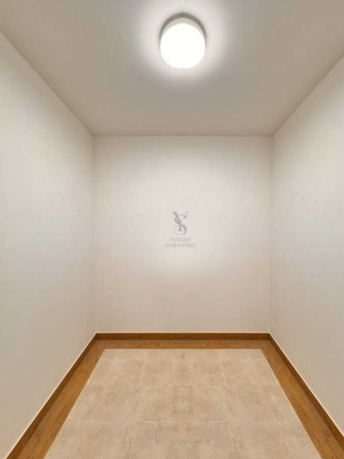 Продажа склада 5 м², Генерала Жмаченко ул., 28А