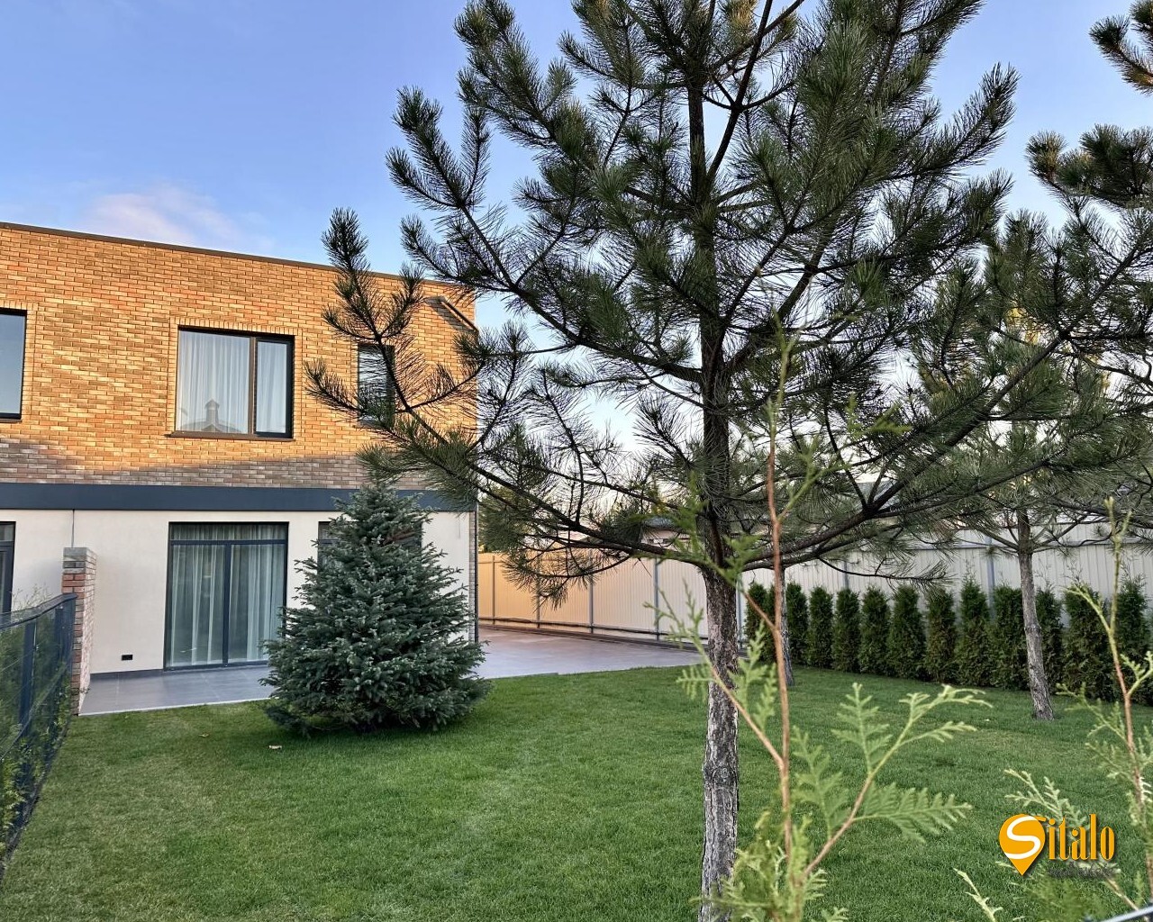 Продаж будинку 110 м²