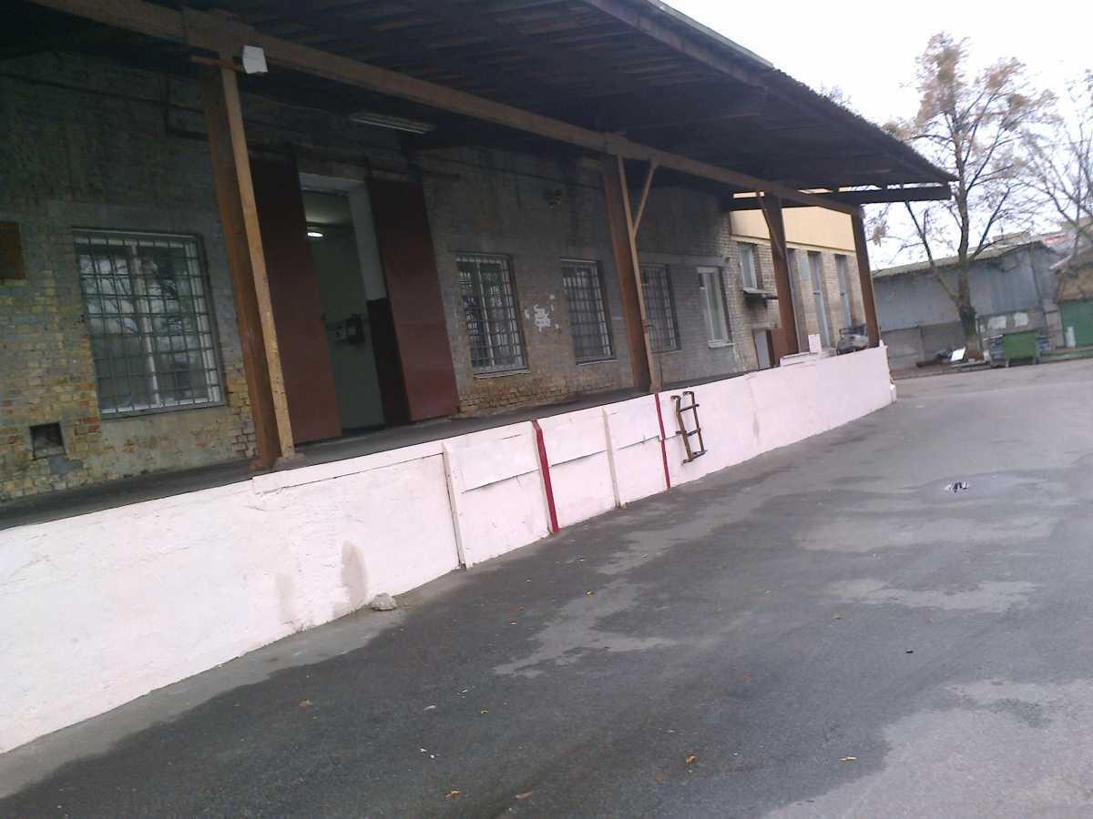 Аренда склада 270 м², Дарницкая пл.