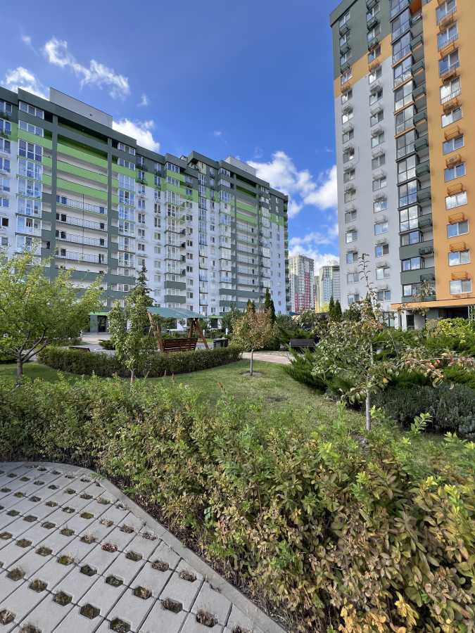 Продаж 2-кімнатної квартири 64 м², Гречко Маршала, 10д