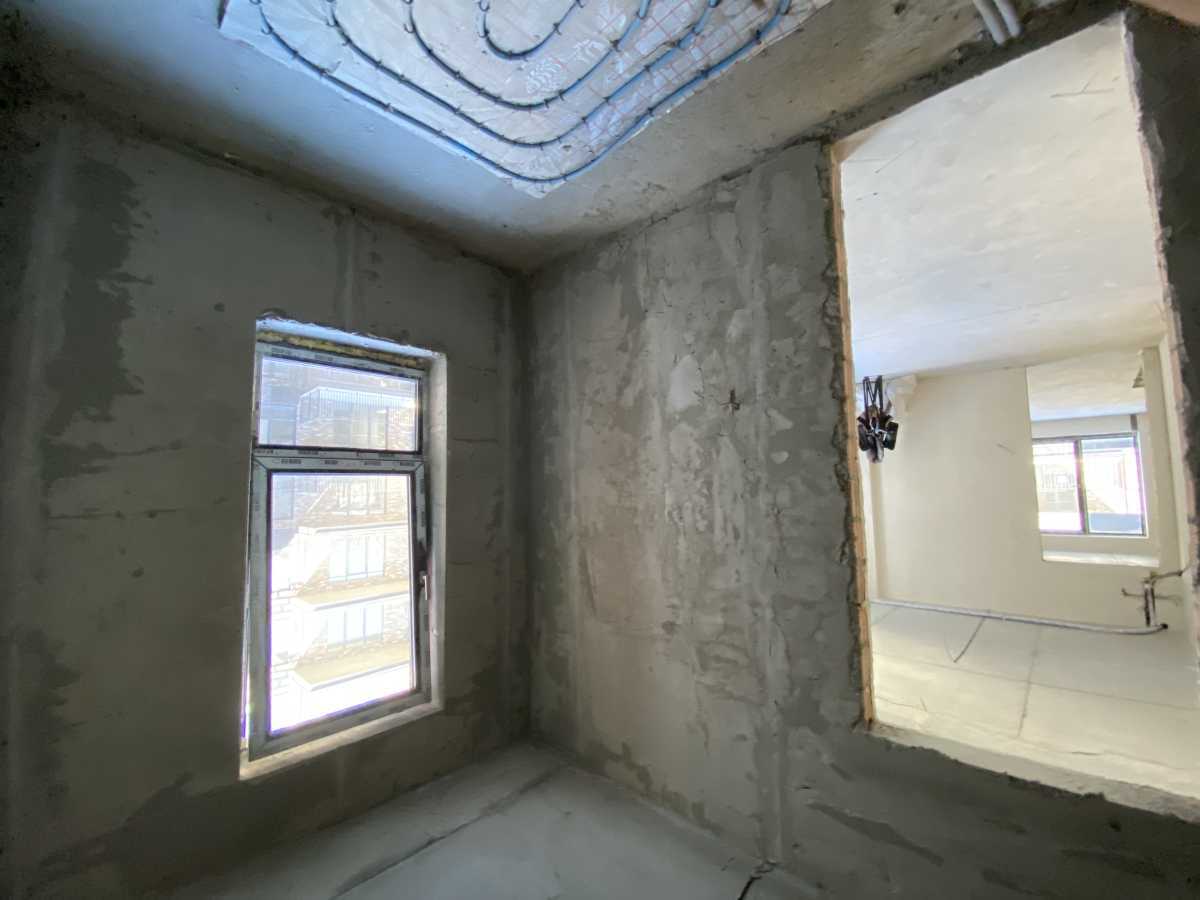 Продажа 2-комнатной квартиры 101.2 м², Украинская ул., 1б/1