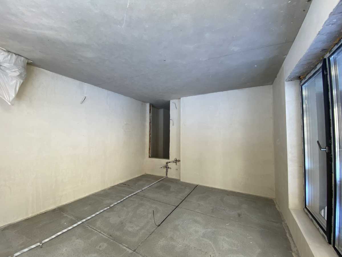 Продажа 2-комнатной квартиры 101.2 м², Украинская ул., 1б/1