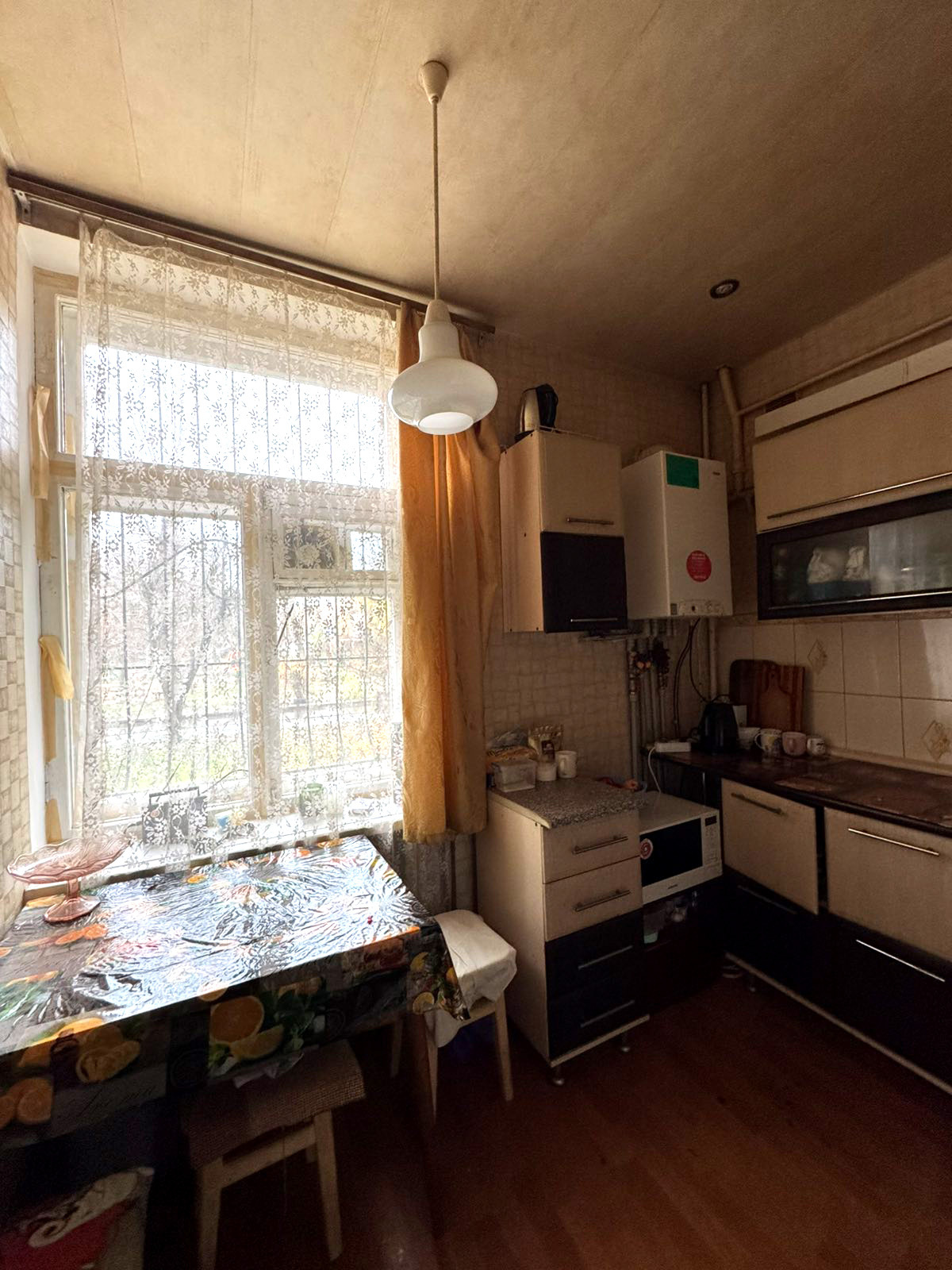 Продаж 2-кімнатної квартири 62.4 м², Героїв пл., 8