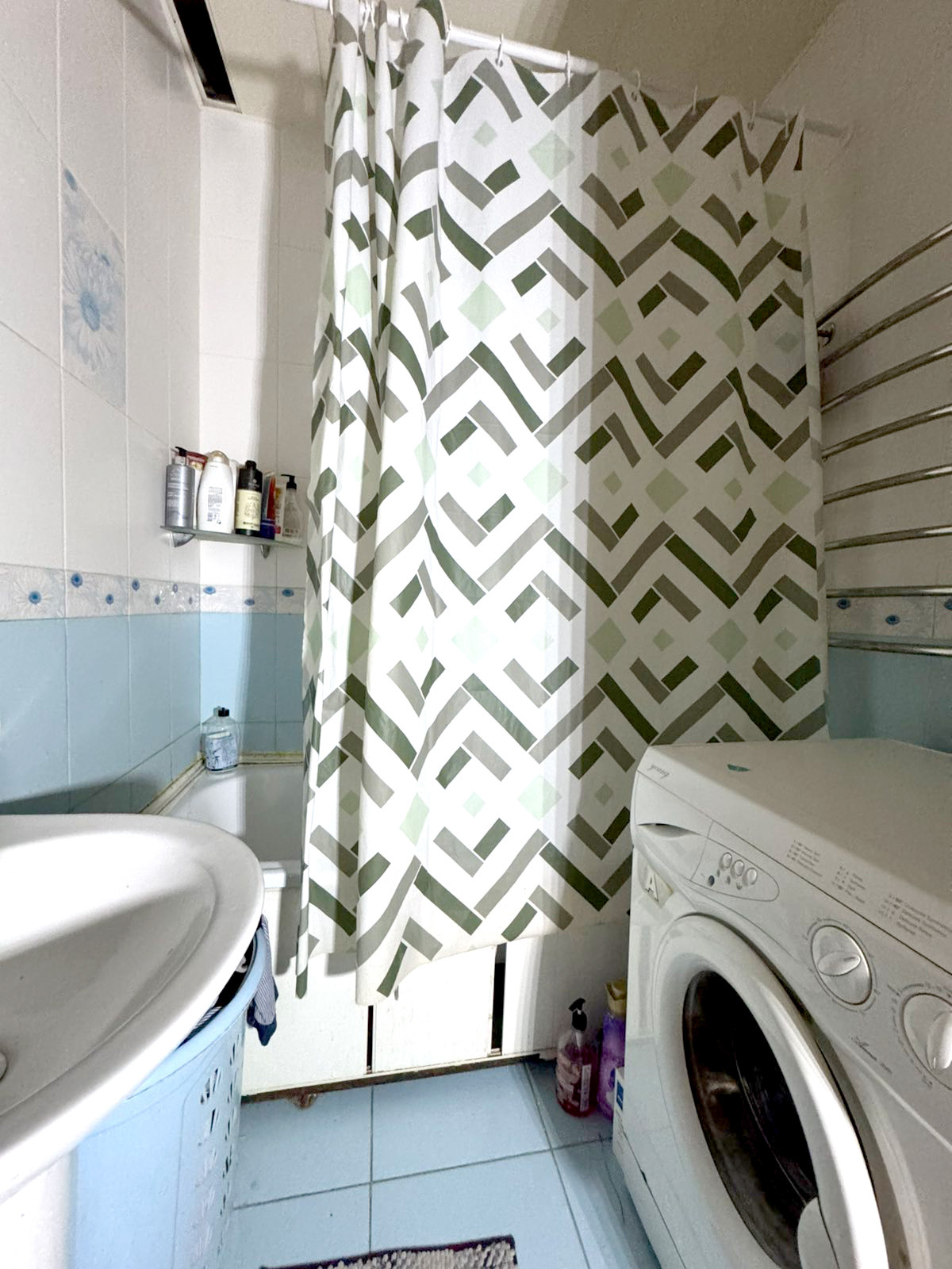 Продаж 2-кімнатної квартири 62.4 м², Героїв пл., 8