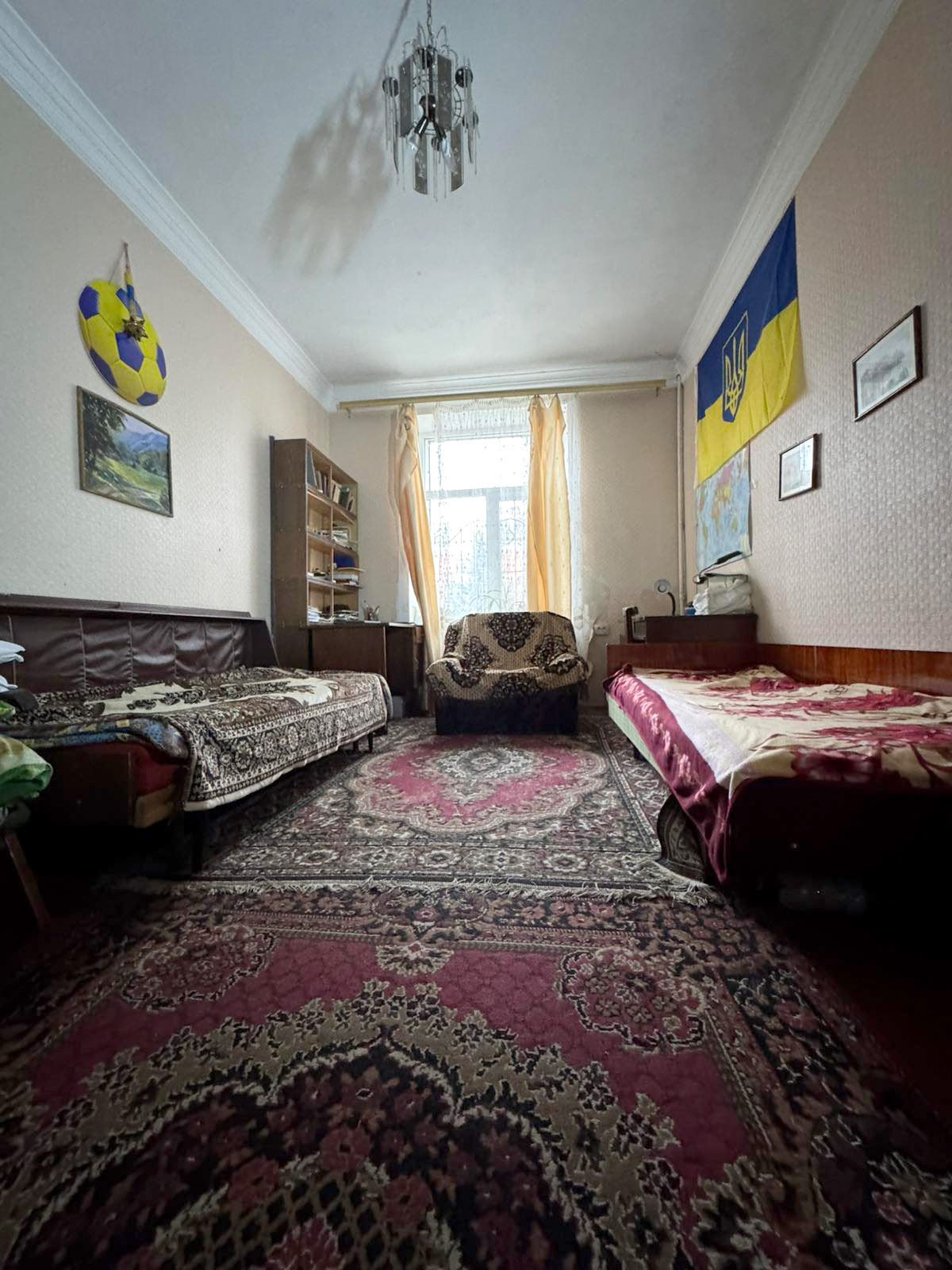 Продаж 2-кімнатної квартири 62.4 м², Героїв пл., 8