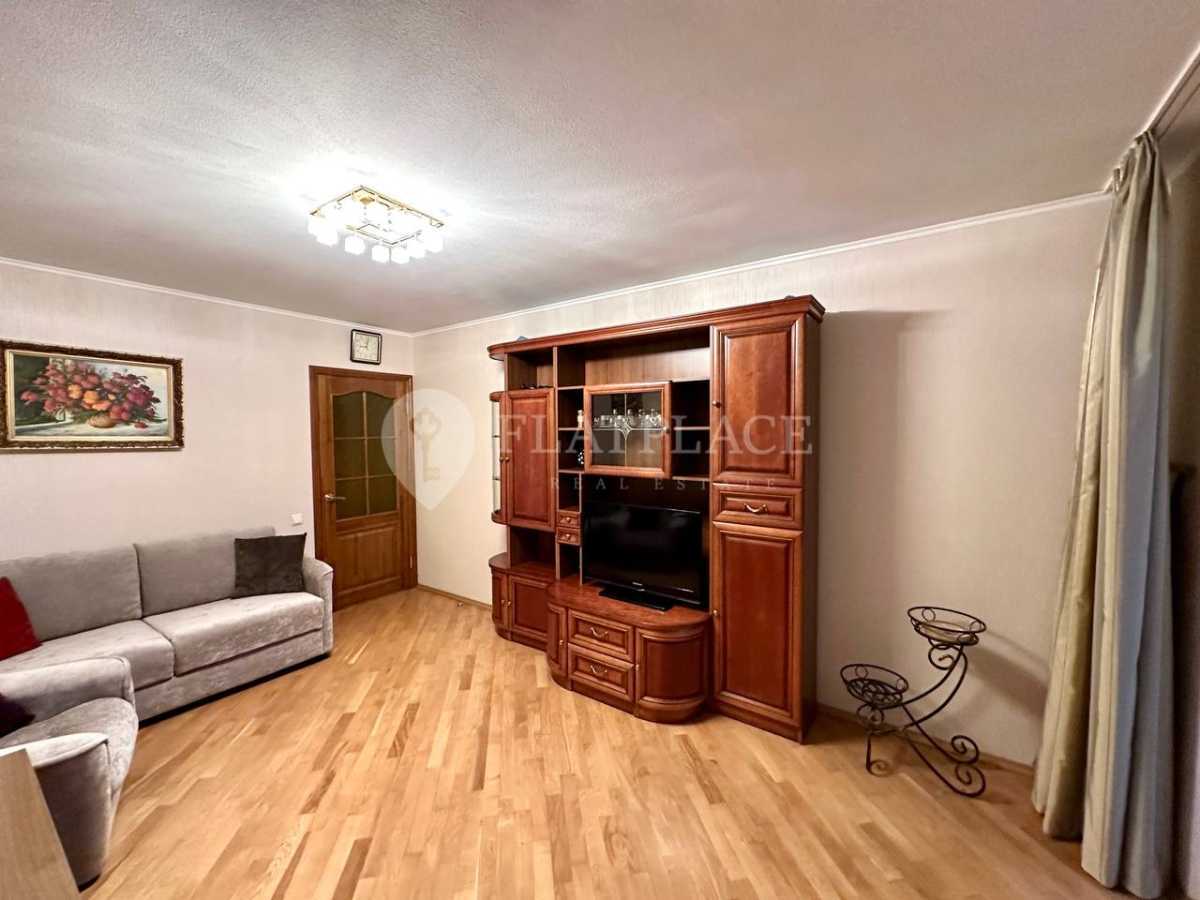 Продажа 2-комнатной квартиры 53 м², Голосеевский просп., 108к2